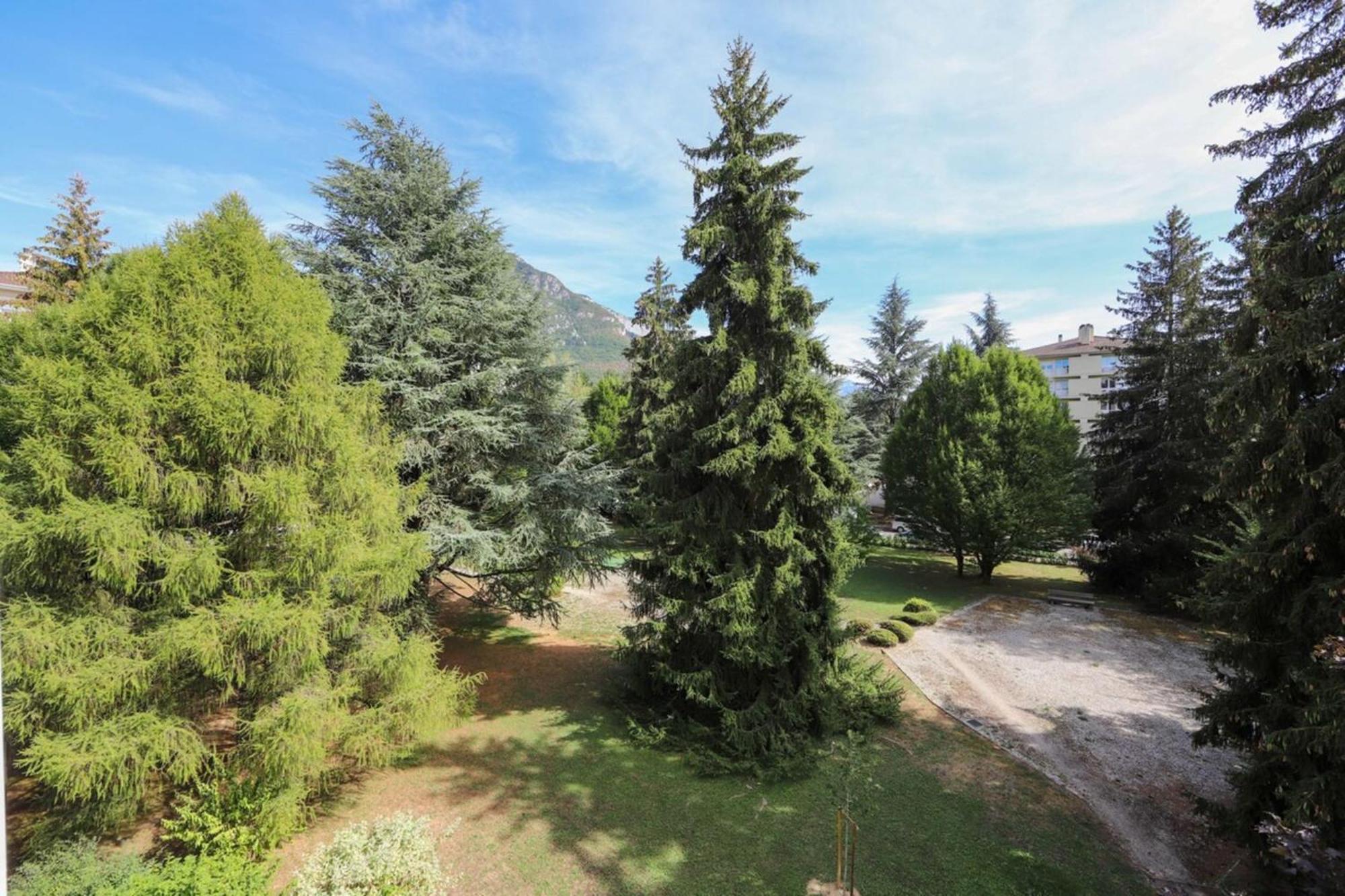 Le Superbe - T4 avec parking à 5 min du lac Annecy Extérieur photo